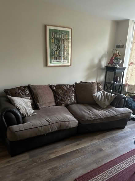 Photo of free 3 seater sofa (Leeds LS17)