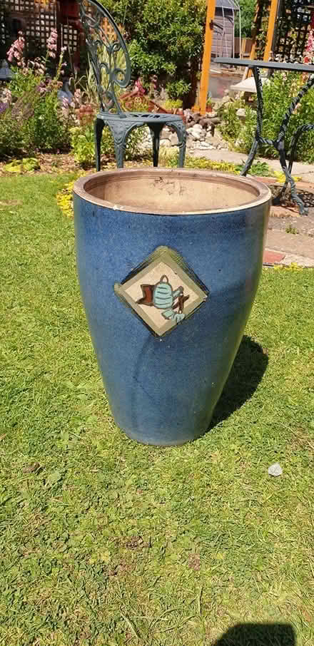 Photo of free Outdoor garden pot (Chelmsford) #1