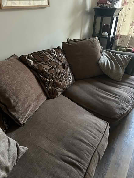 Photo of free 3 seater sofa (Leeds LS17)