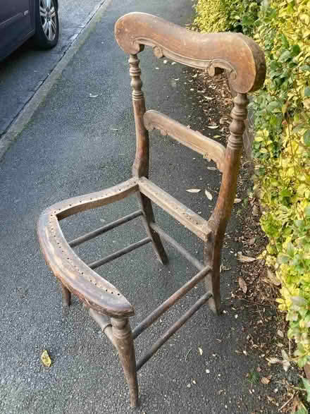 Photo of free Small chair (piece missing) (Malvern Link WR14) #3