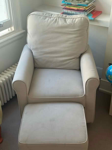 Photo of free Single sofa with leg rest (SW6) #3
