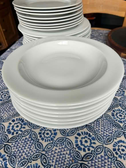 Photo of free IKEA 365 dinnerware (Stockbridge EH4) #2
