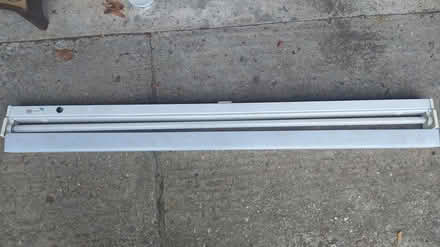 Photo of free Fluorescent light (Henley-on-Thames RG9) #1