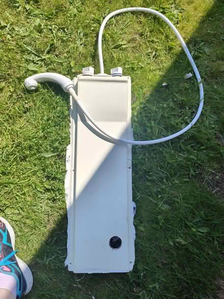 Photo of free Shower and taps (Tf50ny) #1