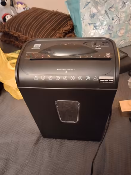 Photo of free Paper shredder (Ringoes) #1