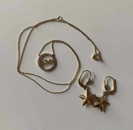 Photo of free pretty gold-plated jewelry (Bloomfield, near Stamna) #1