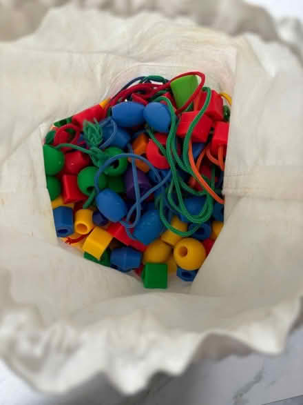 Photo of free Bag of coloured plastic beads and threads (Kenilworth CV8) #1