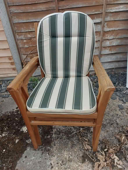 Photo of free 4 seat cushions - chairs not incuded (Slough central SL1) #1
