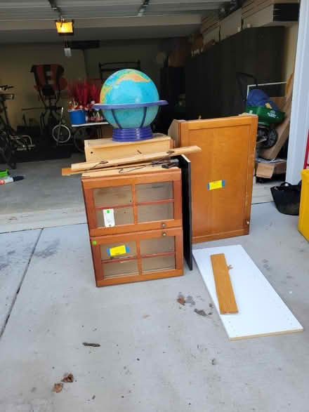 Photo of free Cabinets and more (District Heights) #1