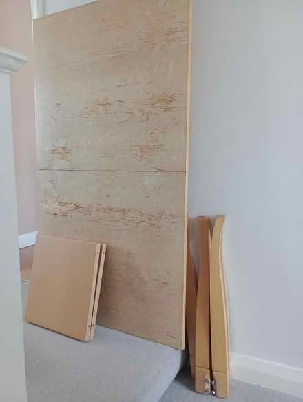 Photo of free Extending dining table (Bromley BR2) #1