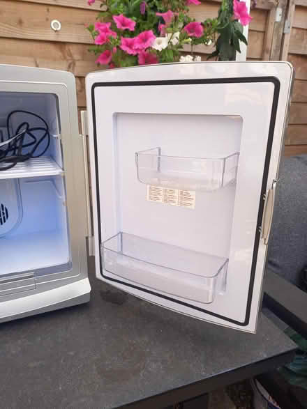 Photo of free Small cooler and warmer (Hounslow TW4 6Ba) #3