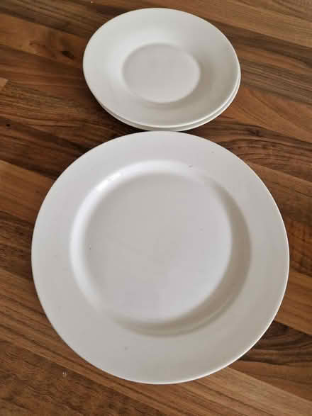 Photo of free Two 16cm and two 20cm White/Cream Plates (Mackworth Estate DE22) #1