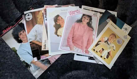 Photo of free Knitting patterns. (Small Dole BN5) #1