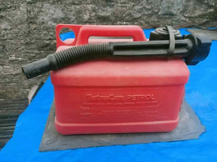 Photo of free 5 litre petrol can (AB25) #1