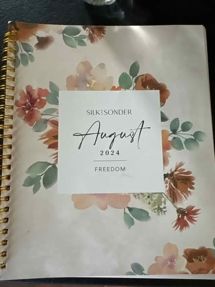 Photo of free August planner (Ambler) #1