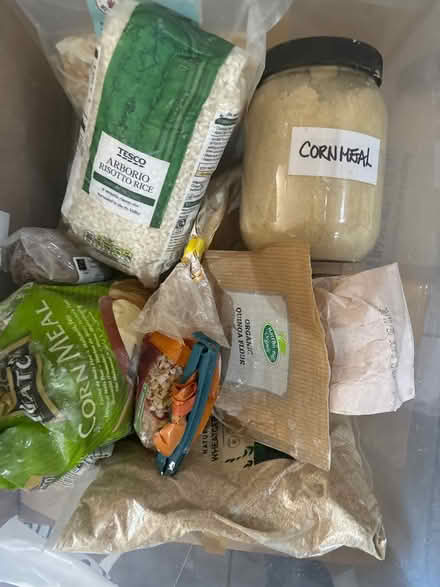 Photo of free Decluttering / kitchen stuffs (Barnes Bridge) #2