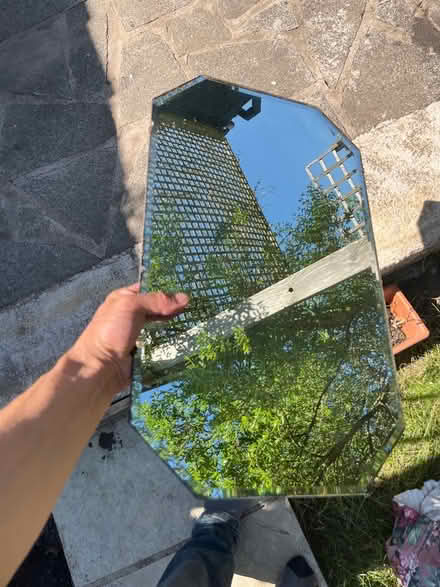 Photo of free Octagonal mirror (Ba11) #1