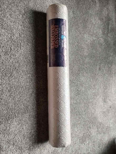 Photo of free Anaglypta wallpaper (Amersham HP7) #1