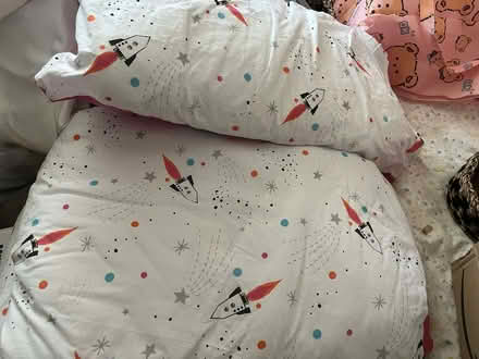 Photo of free Single duvet+ Pillow + Duvert cover set (Coleridge Ward CB1) #1