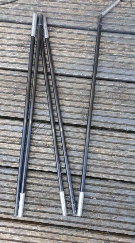 Photo of fibreglass tent pole (Sciennes EH9) #1