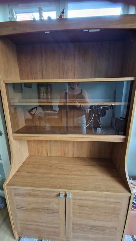 Photo of free Unit, good condition (Horsham Station) #2