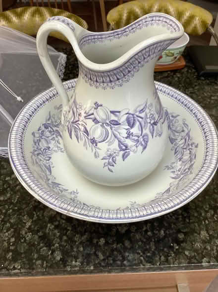 Photo of free Large jug and bowl (Waterlooville PO8) #1
