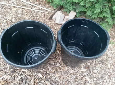 Photo of free Two old style plastic dustbins (Queenhill WR8) #2