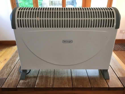 Photo of free Electric heater on hottest day of the year! Almost as new (Stroud Green N4) #1