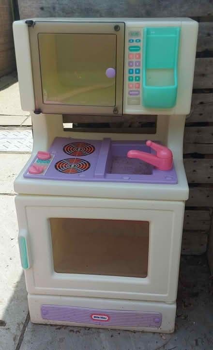 Photo of free Little tikes kitchen (Southwater) #1