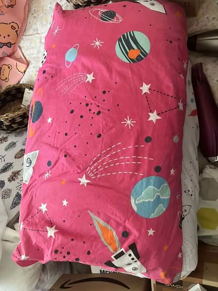 Photo of free Single duvet+ Pillow + Duvert cover set (Coleridge Ward CB1) #2