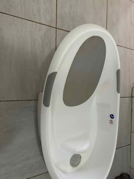 Photo of free Babybath tub (Tooting) #1