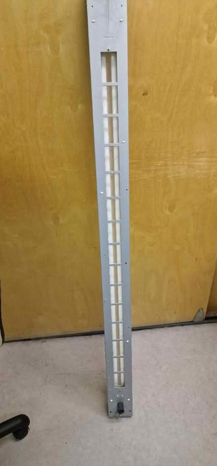 Photo of free LED Fluorescent Strip (OL8) #2