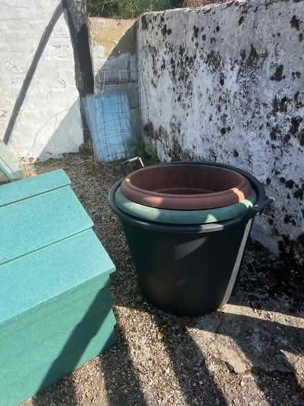 Photo of free Seed trays and pots (Gardeners Green RG40) #2
