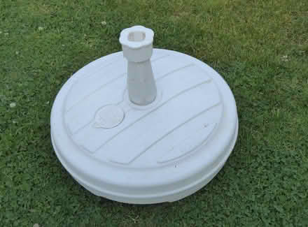 Photo of free Plastic Fillable Parasol Base (Vange SS16) #1