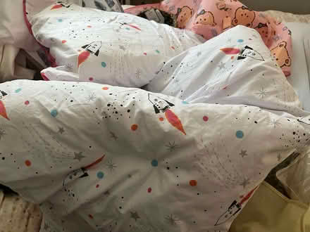 Photo of free Single duvet+ Pillow + Duvert cover set (Coleridge Ward CB1) #3