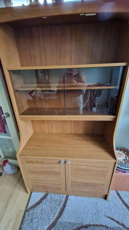 Photo of free Unit, good condition (Horsham Station) #3