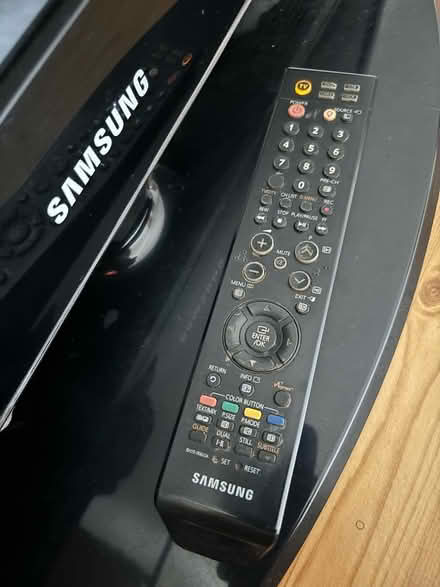 Photo of free Samsung 37 Inch TV HD (Evenson way, Ild Swan. L13) #2