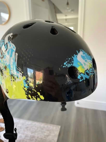Photo of free Helmet - size 48-54cm (CM1 Beaulieu) #2
