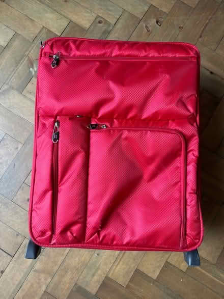 Photo of free It Suitcase (CH44) #1