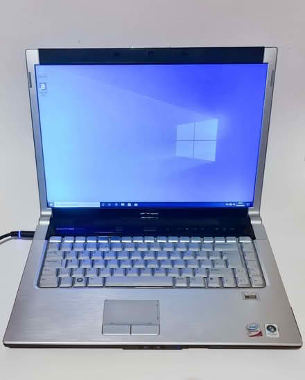 Photo of free Dell Laptop: XPS 15" m1530 (2009), 500Gb HDD, 4Gb RAM, DVDRW (Silverknowes EH4) #2