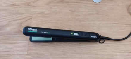Photo of free Philips hair straighteners (Splott, CF24) #1