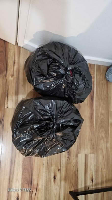 Photo of free Girls clothes age 6 to 8 (Isle of dogs E14) #1