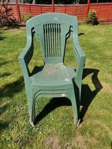 Photo of free Green garden chairs (Adeyfield. HP2) #1