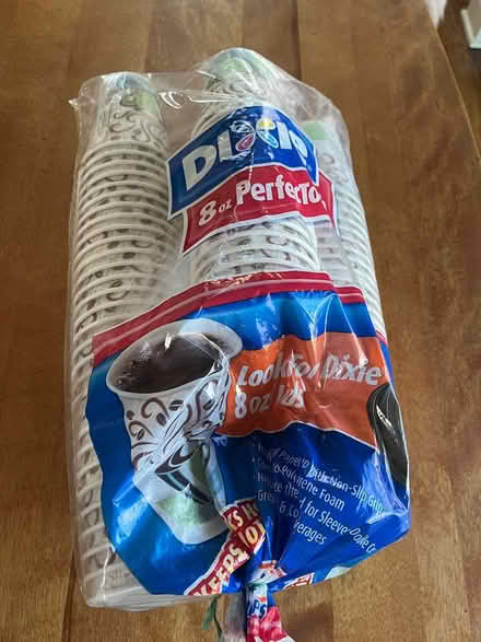 Photo of free Dixie insulated paper cups (Pittstown) #1