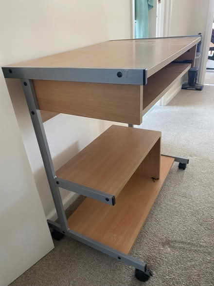 Photo of free Small Desk (Primrose Hill) #3