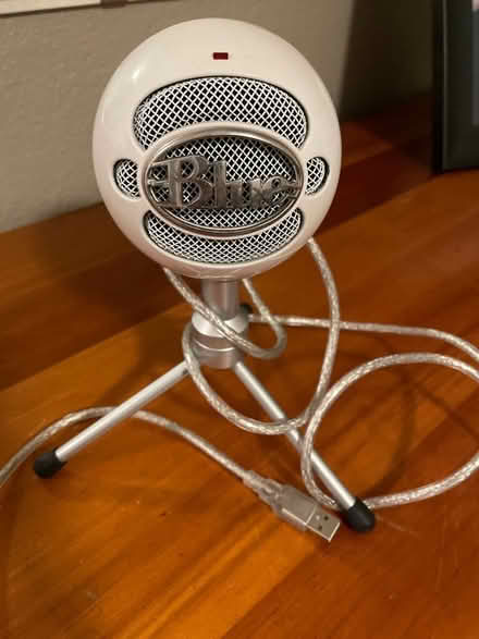 Photo of free Microphone (Castro Valley, Grove & Foothil) #1