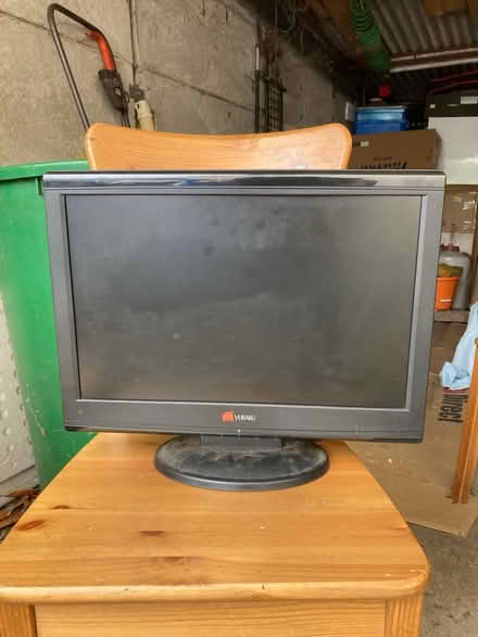 Photo of free Computer keyboard and monitor (Chelmsford CM2) #3