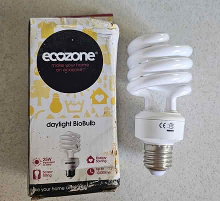 Photo of free 2 x Ecozone daylight biobulbs E27 (Hounslow TW3) #1
