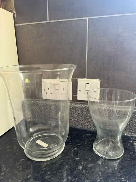 Photo of free vases (Cr78qj) #1