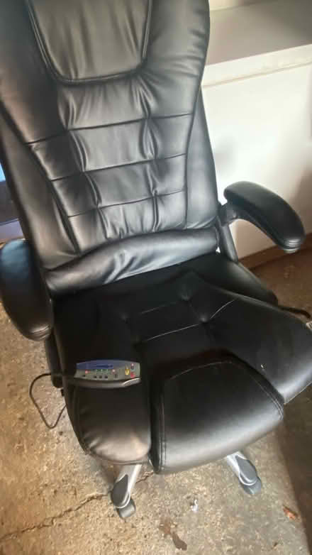 Photo of free Computer Chair with Massage Feature (Crowthorne RG45) #1